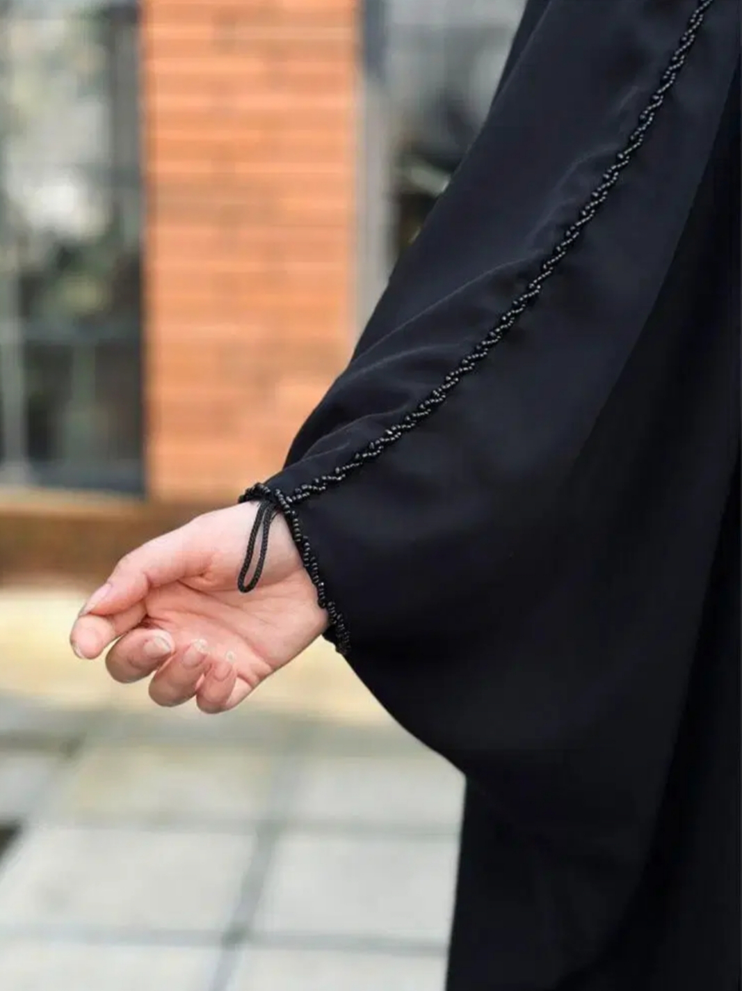 چادر عربی مشکی مدل جده منجوق دوزی شده